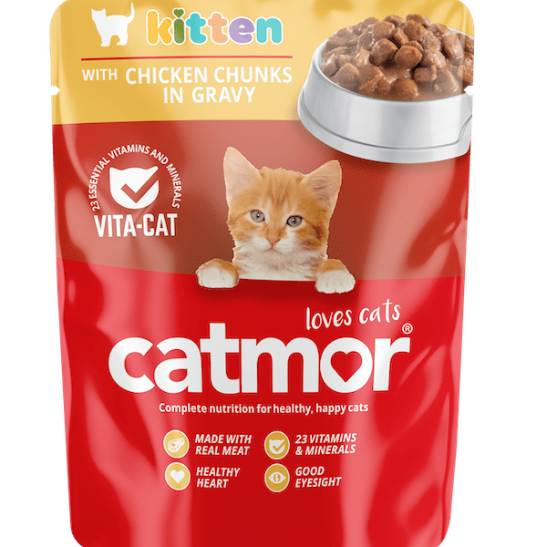 Catmor Kitten wet food pouch, Chicken Chunks in Gravy flavor, featuring an illustration of an orange tabby kitten.